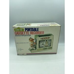 Vintage 1977 Sesame Street Ernie Bert Portable Cassette Recorder In Box No Cart